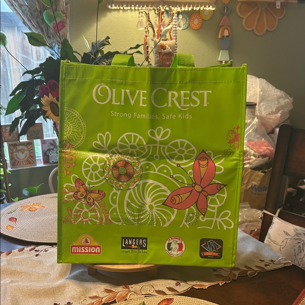 Olive Crest Reusable Shopping Bag NWT
